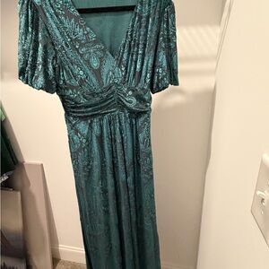 Baltic Born Green Paisley V-Neck Maxi Dress